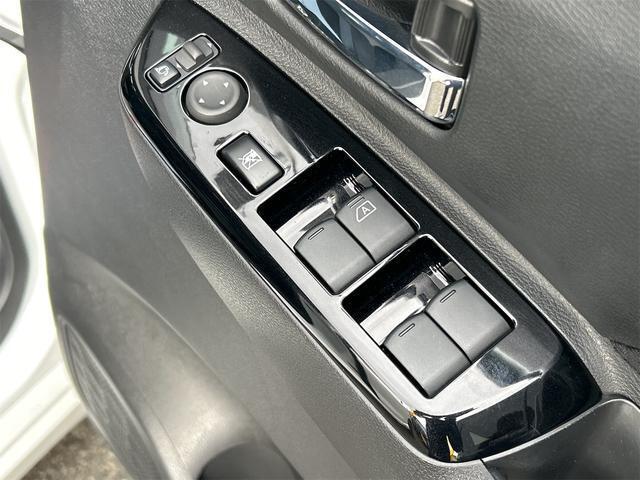 パワーウィンドースイッチ