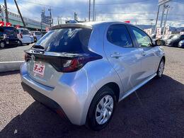 ご納車から3ヵ月または3，000kmまでの期間は修理費用も回数も無制限で保証♪とっても安心♪