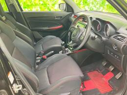 「この車の写真をもっと見たい」「状態が気になる」「この装備はついている？」どんな小さな疑問でもお気軽にお問い合わせください！