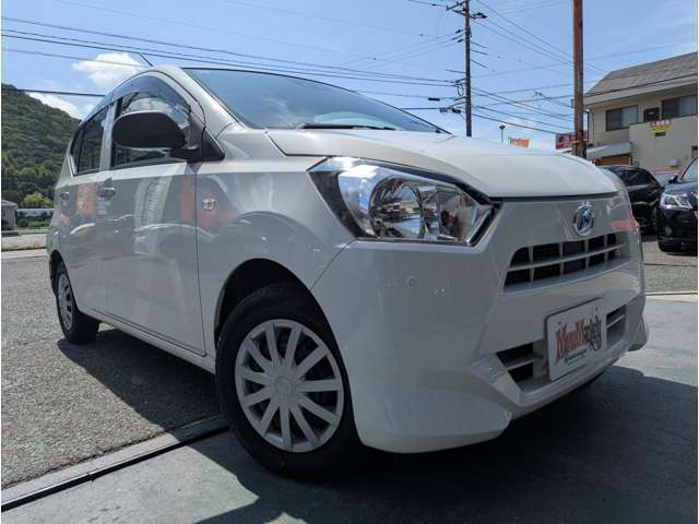 納車前にポリッシャーでの磨きを行っております！大変ご好評を頂いております♪驚くほどピッカピカになりますよ！