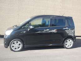 ターボ　スマートキー　Pスタート　ナビTV　Bluetooth　ETC　HIDライト　オートライト　15インチアルミ