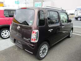 弊社敷地内に指定整備工場も併設しており、車検/修理、カスタムも承っております！