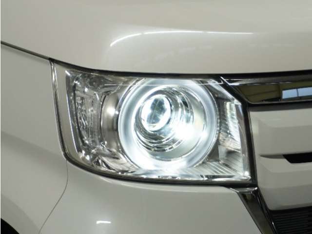 ◆LEDヘッドライト◆　LEDライトは、明るく視認性が良く、省エネで環境にもやさしいヘッドライトです！