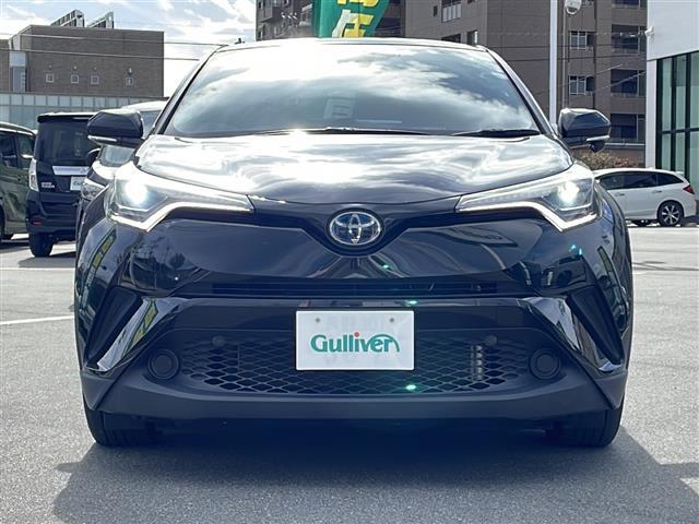 店頭在庫以外にも全国約4万台※の在庫から、ぴったりな1台をご提案します！※2023年10月現在の在庫台数です。売約済の可能性があります。