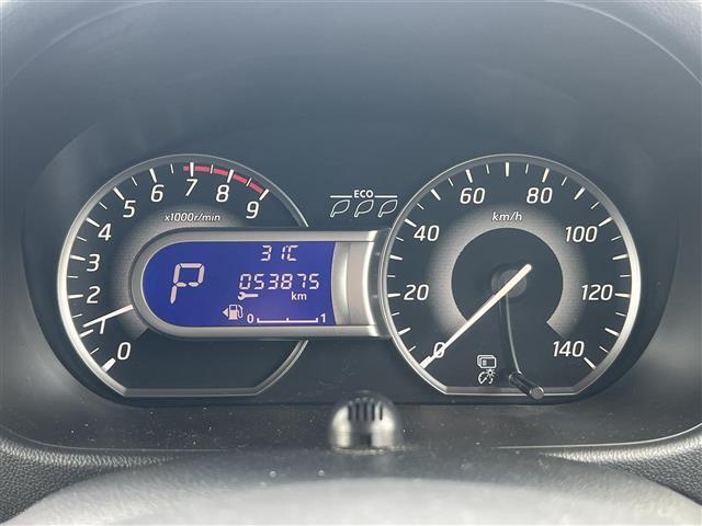 【スピードメーター】メーターがシンプルで見やすく運転しやすいですね！