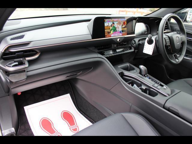 ★禁煙車★デジタルインナーミラー★ドライブレコーダー★置くだけ充電★