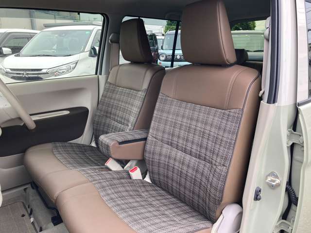 【買わなくてもOK！お気軽にお問い合わせください☆】中古車は一物一価、毎日のように在庫の入れ替わりがあります。気になる車は取り敢えずお問い合わせしてみてください♪