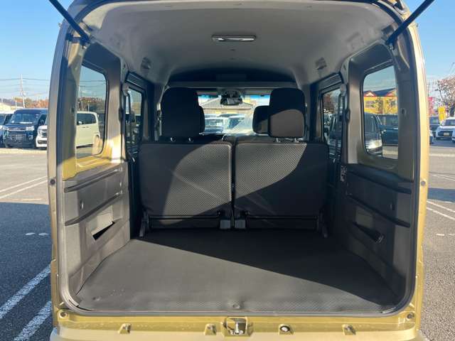 ☆自動車保険☆　保険も取り扱っておりますので、当社にて一括でお車の手続きができます！是非お任せ下さい！