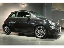 車両本体価格は、新車保証点検費用を含みます