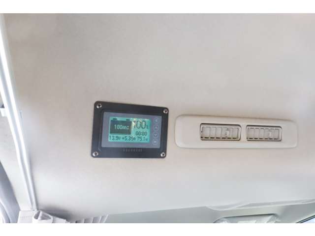 収納棚も豊富で荷物などもたくさん積むことができます。キャンプ場、RVパークに！！もちろん長旅にも！！