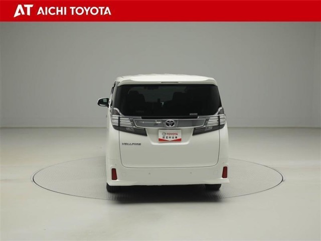 『TOYOTA認定中古車』は「まるごとクリーニング」で綺麗な内外装、「車両検査証」はプロによるチェック、買ってからも安心の「ロングラン保証」、3つの安心安全を標準装備したトヨタのブランドU-Carです