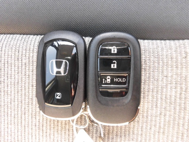 Hondaスマートキーシステムは携帯しているだけで施錠や解錠、エンジン始動もできる便利な機能です！