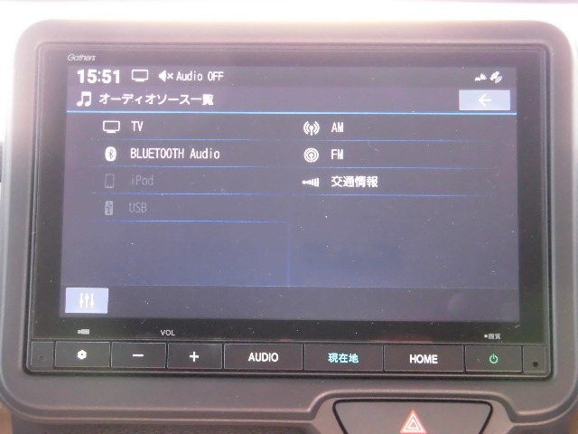 8インチ純正Honda CONNECTナビです。地デジ（1seg・12seg)対応、自動地図更新、Bluetoothオーディオ対応です。