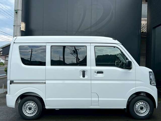 ☆安全装備・衝突軽減ブレーキ付のお車も多数ご用意しております☆詳しくは営業スタッフご相談下さいませ♪