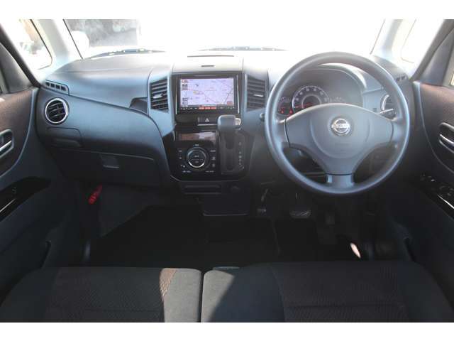 中古車選びの基本は、内外装のクオリティー！ご連絡・ご来店お待ちしております。ローンのご相談もお気軽にどうぞ！無料電話0066-9711-946270もしくは048-553-3004まで！