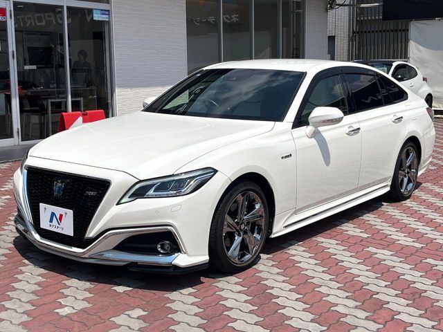 大好評のボディコーティング「弾スプラッシュコート」もご納車までに施工可能。通常のガラスコートと異なる、耐久年数6年の無機質ガラスコーティングが、ボディをキレイな状態に保ってくれます。
