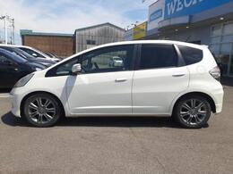 WECARSの在庫ページをご覧いただき誠にありがとうございます！WECARSは「お客様第一」をモットーにお客様のカーライフを全力でサポートいたします！