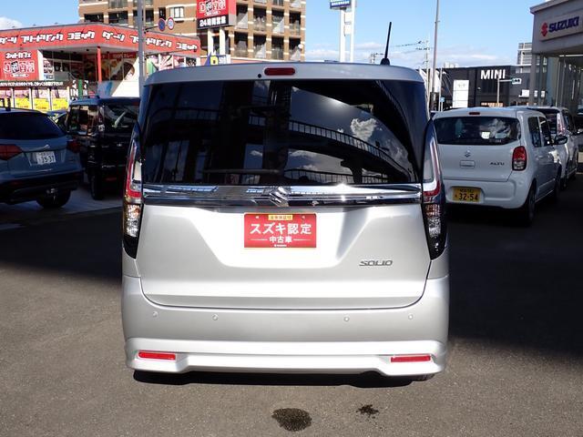 後ろから見た感じも、シンプルだけどオシャレで、飽きがこないデザインになっています（＾＿＾）