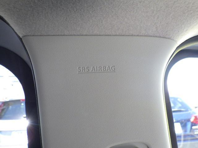 SRSカーテンエアバッグが装備されています。もしもの時に守ってくれます！