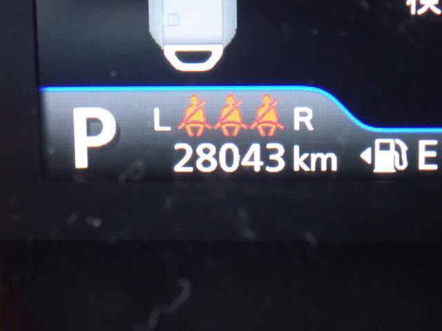 【マルチインフォメーションディスプレイ】ドライブをサポートする情報や各種警告などを、見やすくタイムリーに表示！ひと目で認識できます！！