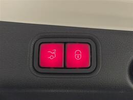 LIBERALAの全国在庫約2,400台※！その中から厳選したお車をご提案！お近くの店舗でのご納車可能！その品揃えと品質に驚くこと間違い無し！※2023年10月現在。売約済みの可能性もございます。