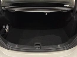 リベラーラでは、通常のオートローン（最長120回払い）の他にも「買取保証型プラン」や「残価設定プラン」など、様々なお支払プランをご用意しております。