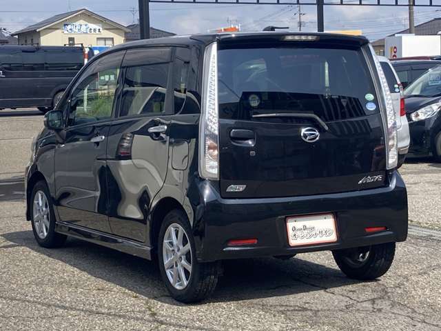 人気車や低価格車はすぐに売れてしまう可能性があります。お早めのご検討、ご来店お待ちしております。また、ご不明な点など細かい相談もドンドン対応させて頂きますのでお気軽にお申し付け下さい。