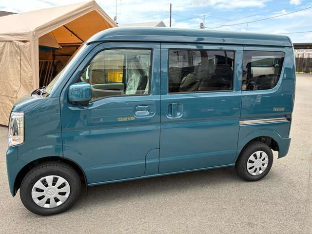 掲載価格はベース車両エブリィバン 4WD ジョイン ターボ、両側パワースライドドアのお値段です！家族にもお仕事にぴったりな一台☆他の色やグレードがご希望のお客様はお問い合わせください。