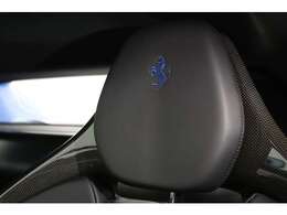 ヘッドレストの跳馬刺繍￥115500