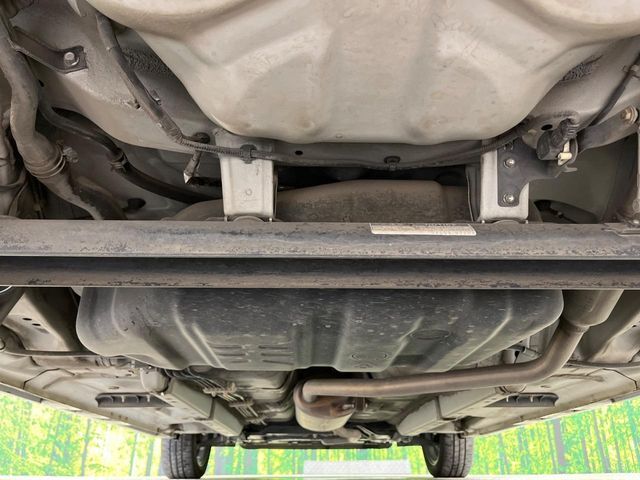 下回りがきれいなうちに、防錆加工の施工がオススメ。降雪地域はもちろん、沿岸部にお住いの方や、趣味でマリン・ウィンタースポーツをされる方にご好評いただいております。