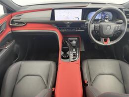 【インパネ全体】『インパネ全体』の画像になります。写真の内容に関してご不明点、ご質問等がございましたらお気軽にガリバー店舗までお問い合わせください。