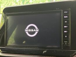 【純正9型ナビ】人気の純正ナビを装備。オーディオ機能も充実しており、Bluetooth接続すればお持ちのスマホやMP3プレイヤーの音楽を再生可能！毎日の運転がさらに楽しくなります！！