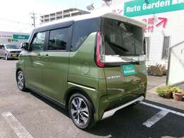 プライバシーガラスなので車内のエアコンの効きも違います♪