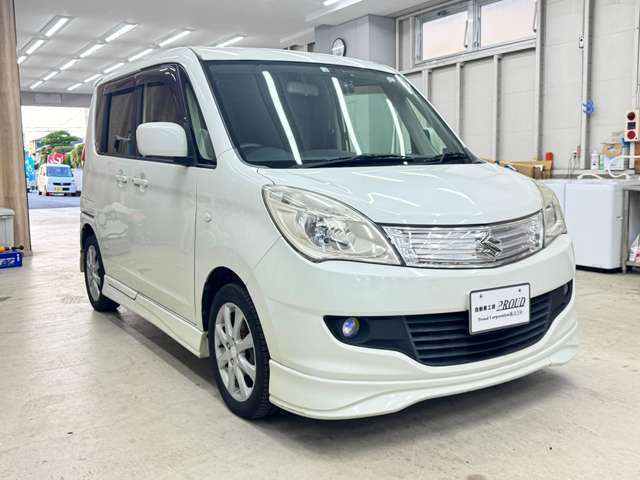 フルセグTVナビ/バックカメラ/Bluetooth/ETC/ドライブレコーダー/左パワースライドドア/シートヒーター/4WD/スマートキー2個