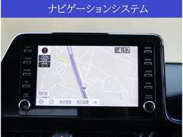 【装備】純正8型ディスプレイオーディオ＋ナビが付いています。BluetoothオーディオやフルセグTV、USB接続などの音楽機能がご利用頂けます。