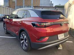 こちらのお車は、新車保証を継承致しますので、初回車検満了日まで走行無制限で保証。全国のVW正規ディーラーで対応可能です。さらに保証を最長2年延長するプログラムもございます。