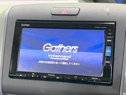 【純正ナビ】人気の純正ナビを装備。オーディオ機能も充実しており、Bluetooth接続すればお持ちのスマホやMP3プレイヤーの音楽を再生可能！毎日の運転がさらに楽しくなります！！