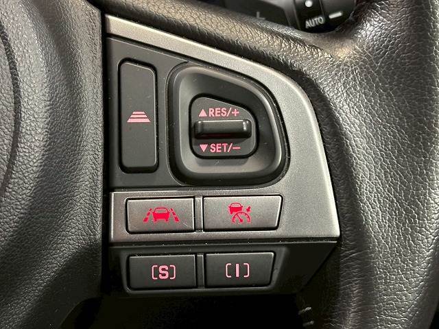 【クルーズコントロール】装備車両になります。遠距離ドライブの高速道路などでは大活躍で疲労軽減に役立ちます。