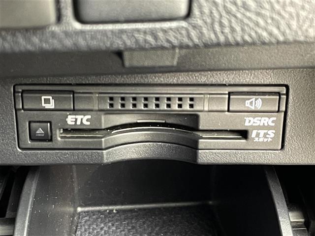 【　ETC　】今やカーライフにおける重要性はナビにも匹敵するのではないでしょうか？セットアップを行うことで利用可能になります！