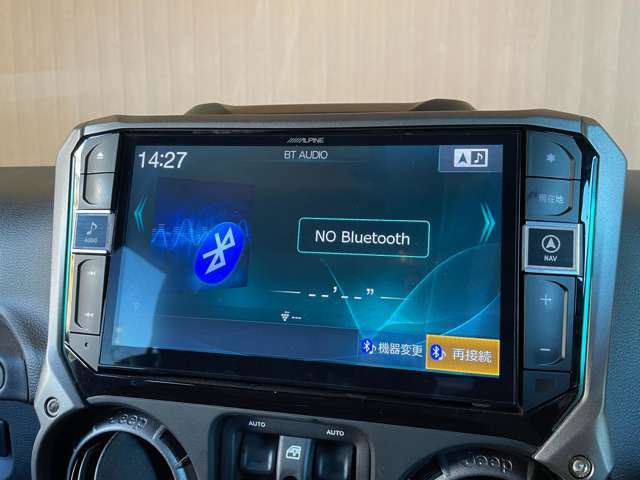 輸入車ディーラー採用のドライブレコーダーも選べます。万が一の事故の際のお守りとしていかがでしょうか？その他様々なオプションをご用意しております。