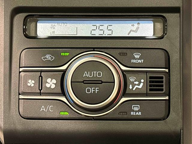 車内空調は”AUTOエアコン”にお任せ。運転に集中出来ますよ！