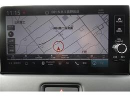 今や必需品のナビ付いています！安心してドライブ出来ますね！