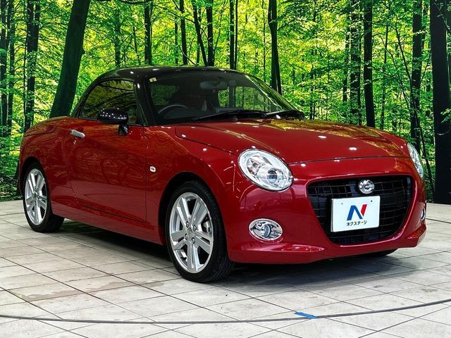 大好評のボディコーティング「弾スプラッシュコート」もご納車までに施工可能。通常のガラスコートと異なる、耐久年数6年の無機質ガラスコーティングが、ボディをキレイな状態に保ってくれます。