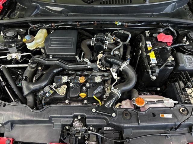 親切・丁寧な専門メカニックスタッフが応対！・車検・点検整備・事故等の修理などアフターサービスも安心。お車のカスタマイズもネクステージのサービススタッフまでご相談ください！