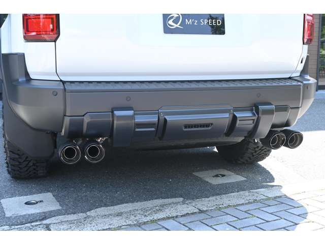 ■オリジナルの4本出しマフラーは車検対応品ですので安心してお乗りいただけます！車検・ディーラー入庫もOKです！