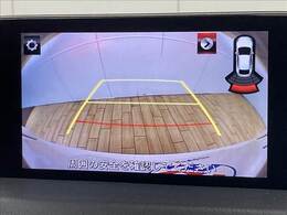 【バックカメラ】便利なバックカメラで安全確認もできます。駐車が苦手な方にもオススメな便利機能です。
