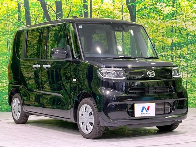 大好評のボディコーティング「弾スプラッシュコート」もご納車までに施工可能。通常のガラスコートと異なる、耐久年数6年の無機質ガラスコーティングが、ボディをキレイな状態に保ってくれます。