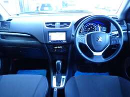 【安心の全車保証付販売・ご購入後のオイル交換永久無料（車両価格の20％まで）の特典付です。】