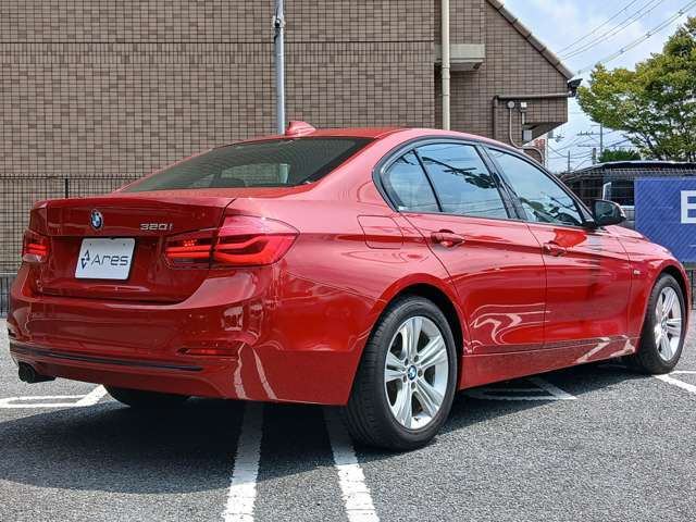 第三者検査専門機関AISによる厳正な車両検査を受けており車両品質評価書も発行されます。