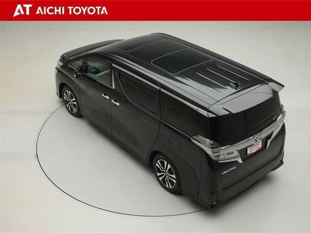 『TOYOTA認定中古車』は「まるごとクリーニング」で綺麗な内外装、「車両検査証」はプロによるチェック、買ってからも安心の「ロングラン保証」、3つの安心安全を標準装備したトヨタのブランドU-Carです